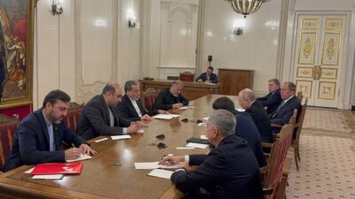 İran Dışişleri Bakanı Abbas Arakçi, St. Petersburg’da Rusya Devlet Başkanı