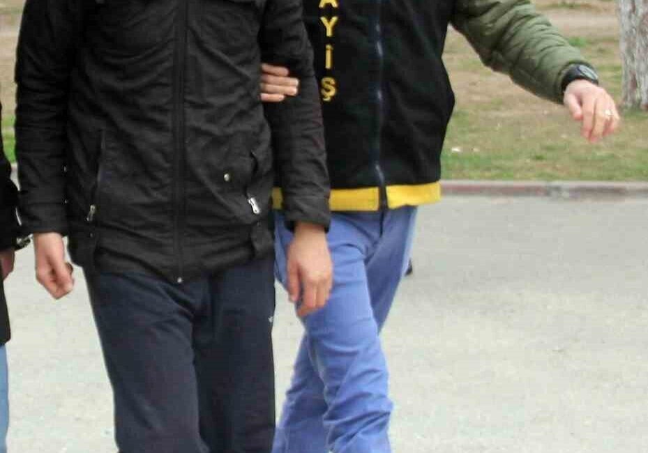 İstanbul’da İsrail Başkonsolosluğu’na saldırıda bulunan ve polisler tarafından etkisiz hale