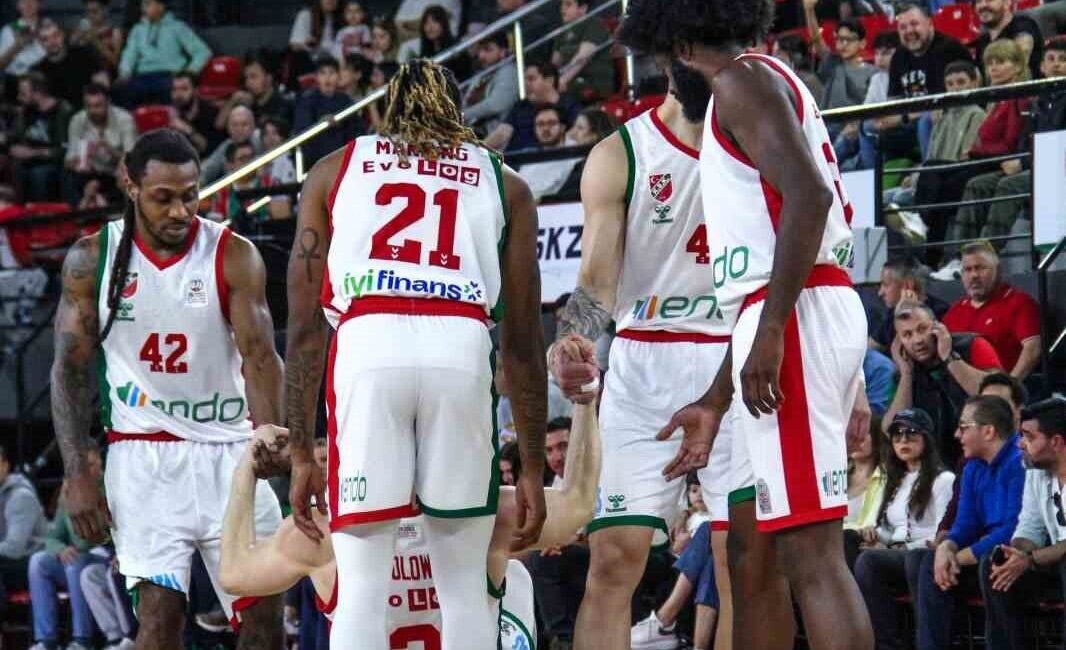 Karşıyaka, Basketbol Süper Ligi’nin 25. haftasında yarın Beşiktaş’a konuk olacak.