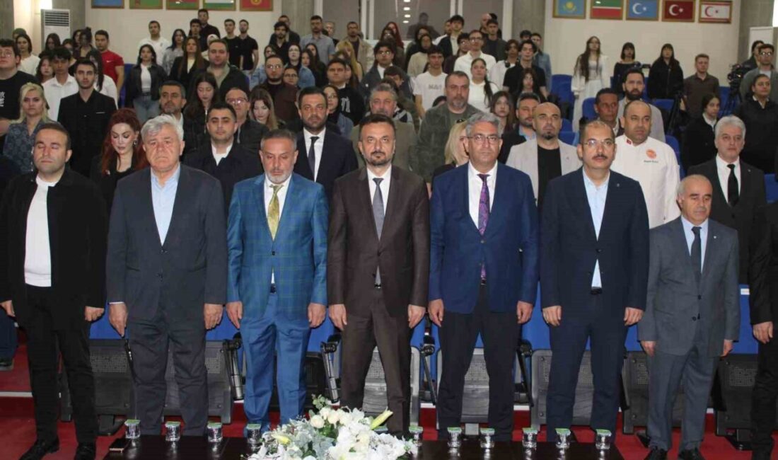 Erciyes Üniversitesi’nde (ERÜ) düzenlenen ’Kayseri Pastırmasının Avrupa Yolculuğu’ konulu seminerde