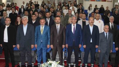 Erciyes Üniversitesi’nde (ERÜ) düzenlenen ’Kayseri Pastırmasının Avrupa Yolculuğu’ konulu seminerde