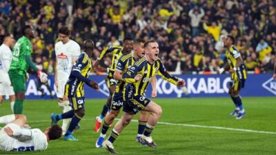 Fenerbahçe’de milli futbolcu Kerem Aktürkoğlu, Çaykur Rizespor karşısında attığı golle