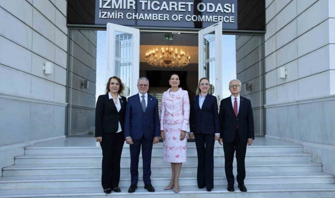 Kosta Rika Cumhuriyeti First Lady’si Signe Zeikate, İzmir Ticaret Odası’nda