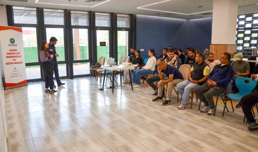 Diyarbakır Büyükşehir Belediyesi, koruyucu ve önleyici çalışmalar kapsamında gençlerin yoğun