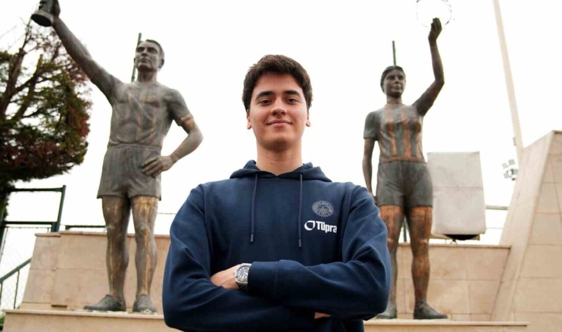 Genç yaşında yüzme branşında birçok rekor kıran, Paris Olimpiyatları’nda final