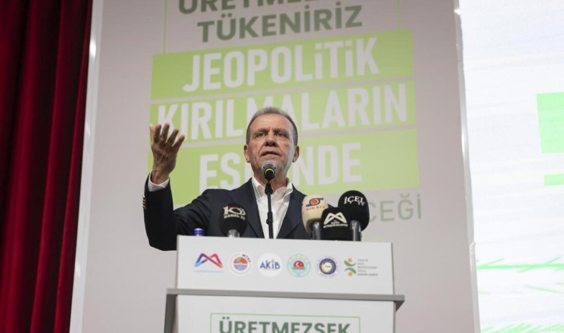 Mersin Büyükşehir Belediye Başkanı Vahap Seçer, Mersin’in yüz ölçümünün yüzde