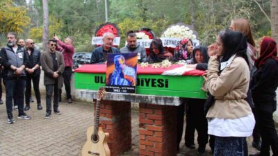 Muğla’nın Bodrum ilçesindeki evinde fenalaşarak kaldırıldığı hastanede hayatını kaybeden müzisyen