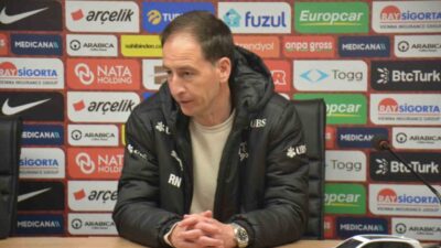 A Milli Kadın Futbol Takımı Teknik Direktörü Necla Güngör Kıragası,