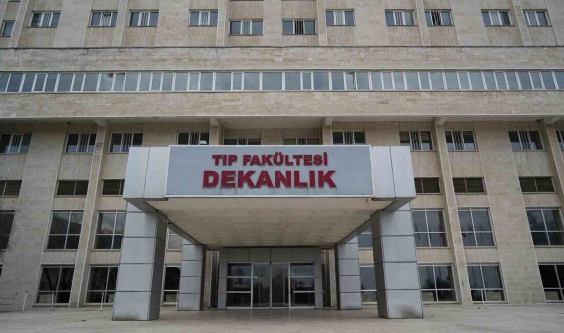 Samsun’da öğrencileri taşıyan servis aracının karıştığı trafik kazasında sağ kolu