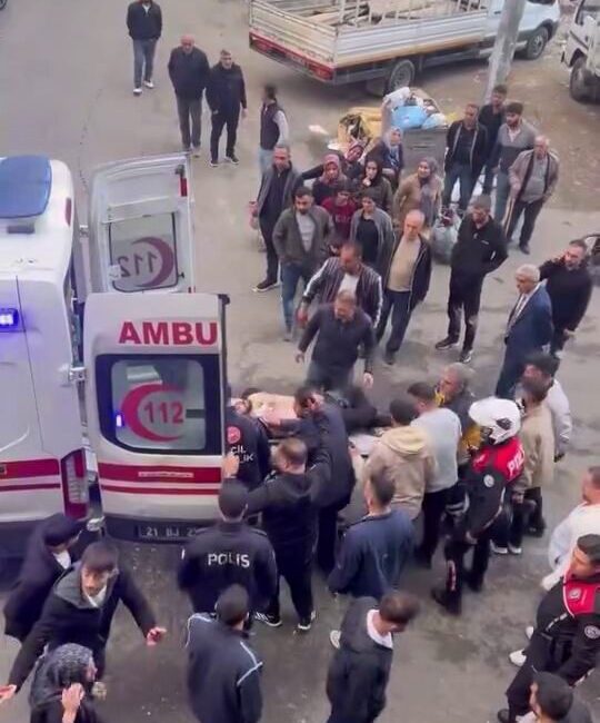 Diyarbakır’da dün kavga ettiği bir grup tarafından bugün silahlı saldırıya