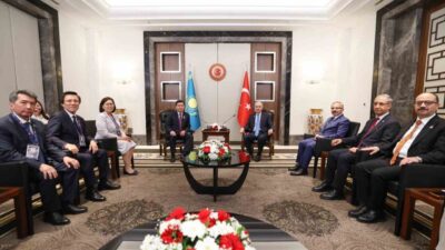 Türkiye Büyük Millet Meclisi Başkanı (TBMM) Numan Kurtulmuş, Kazakistan Parlamentosu