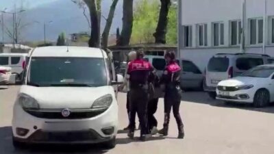 Bursa’da sosyal medyada canlı yayın sırasında yaşanan tartışma bıçaklı kavgaya