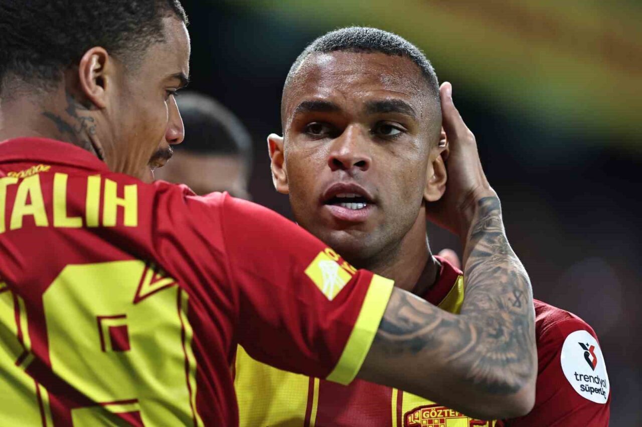 Trendyol Süper Lig’in 27. hafta erteleme maçında Göztepe evinde karşılaştığı