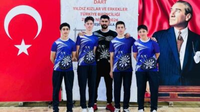 Sinop’un Türkeli ilçesi Ayaz Ortaokulu’nun dart takımı, elde ettiği derecelerle