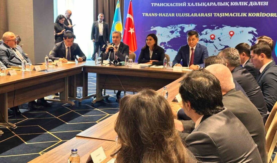 “Trans-Hazar Uluslararası Taşımacılık Koridoru’nun Geliştirilmesi” konulu toplantıda Kazakistan ve Türkiye