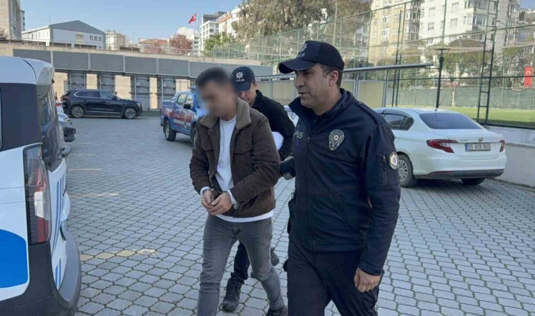 İstanbul’dan robot yarışmasından dönen Ünye Fen Lisesi öğrencilerini taşıyan Ünye