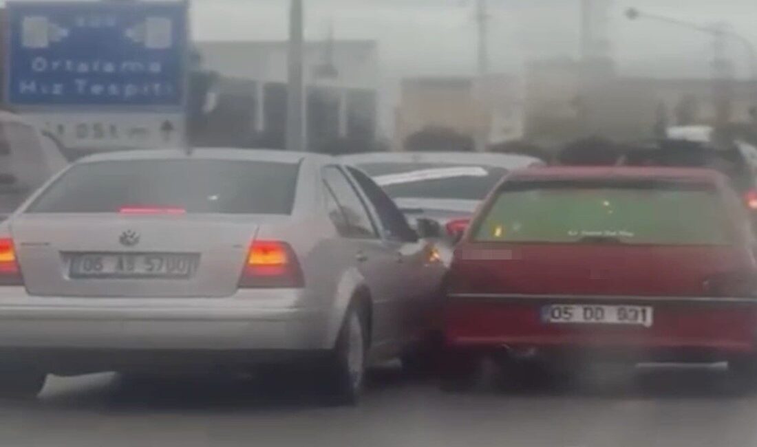 Çorum’da düğün konvoyuna katılan sürücülerin tehlikeli sürüşünü cep telefonuyla kaydeden