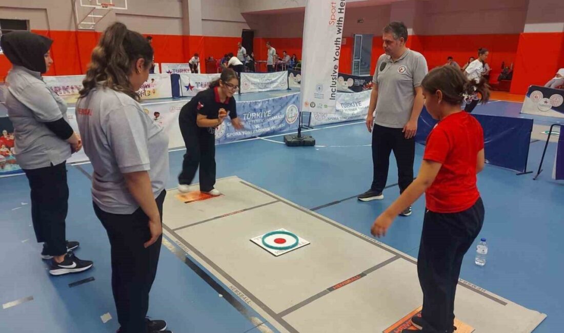 Denizli’de 19 Mayıs Atatürk’ü Anma, Gençlik ve Spor Bayramı kapsamında