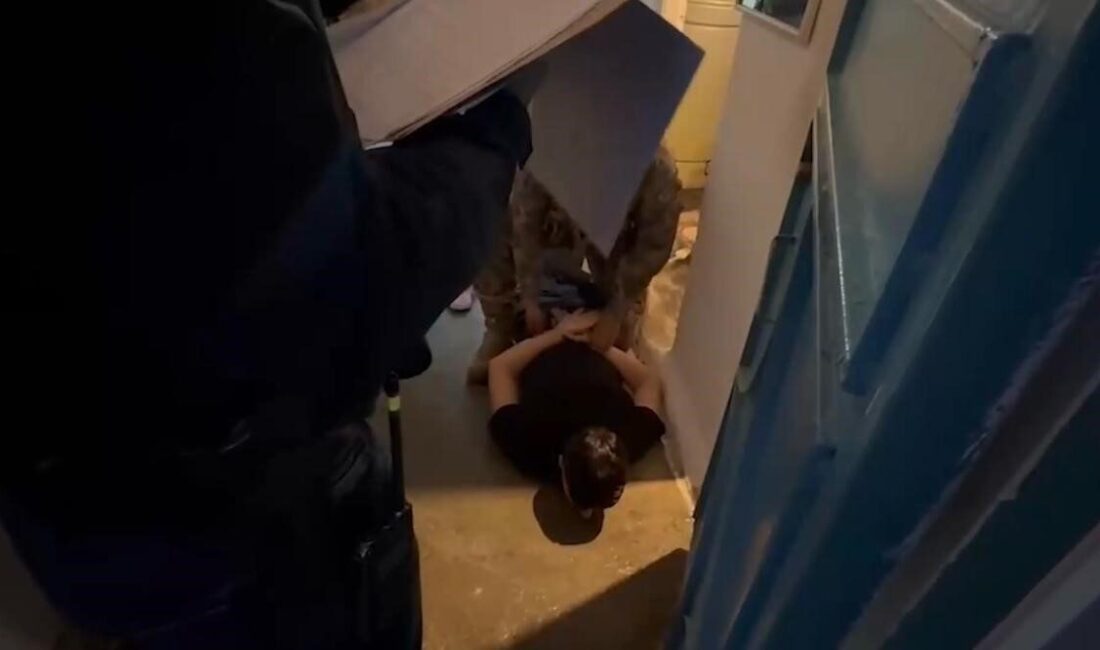 Diyarbakır merkezli 23 ilde gerçekleştirilen narkotik operasyonunda 322 şüphelinden 279’u