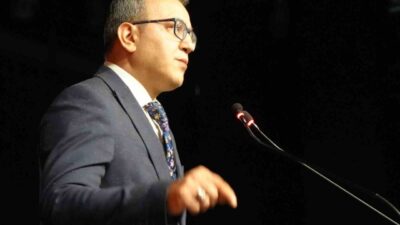 Atatürk Üniversitesi Hukuk Fakültesi 2026 yılı mezuniyet törenine katılan Erzurum