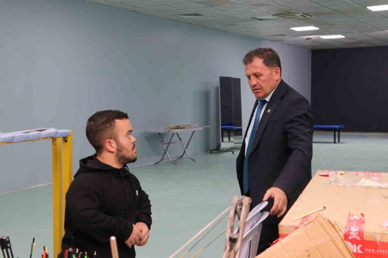 Gençlik ve Spor İl Müdürü Ali İhsan Kabakcı, ferdi sporlar