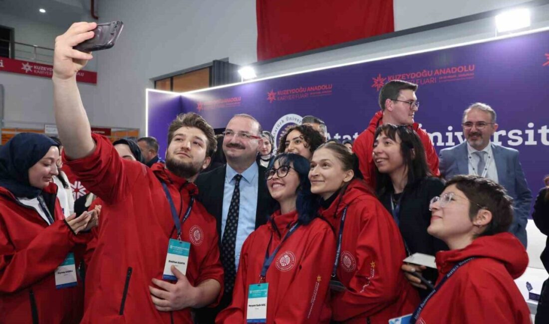 Atatürk Üniversitesi ev sahipliğinde düzenlenen Kuzeydoğu Anadolu Kariyer Fuarı (KUDAKAF’26),