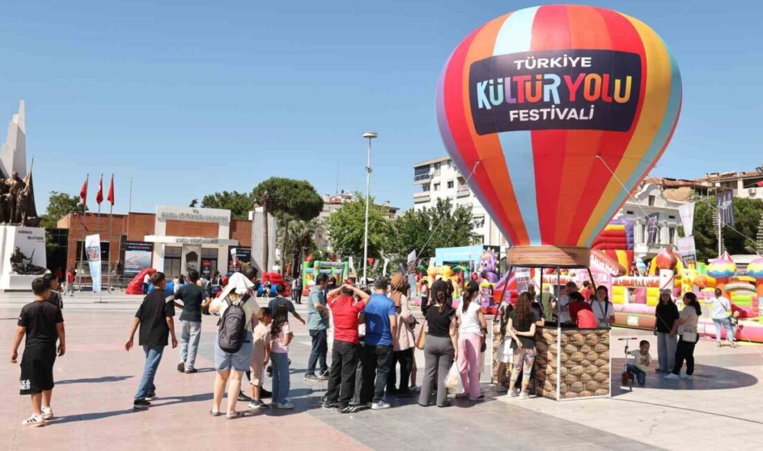 Manisa Kültür Yolu Festivali’nin ilk gününde sergiler, atölyeler, söyleşiler ve