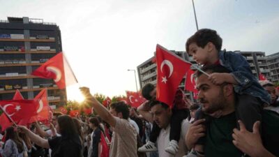 Bursa’nın Nilüfer ilçesinde 19 Mayıs Atatürk’ü Anma, Gençlik ve Spor