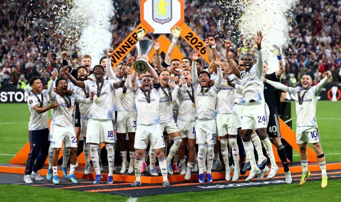 UEFA Avrupa Ligi finalinde Alman temsilcisi Freibrug’u 3-0 mağlup eden