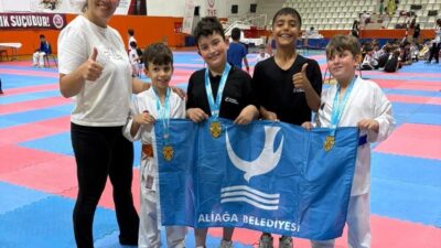 Aliağa Belediyesi Spor Okulları bünyesinde eğitim gören karate kursu öğrencileri