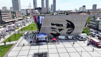 Ataşehir Belediyesi tarafından ilçeye kazandırılan Yüzüncü Yıl Atatürk Müzesi ve