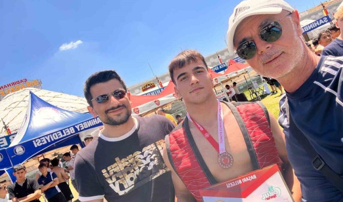 Okullar Arası Geleneksel Sporlar Aba Güreşi Türkiye Birinciliği Müsabakaları’nda Aydın’ı
