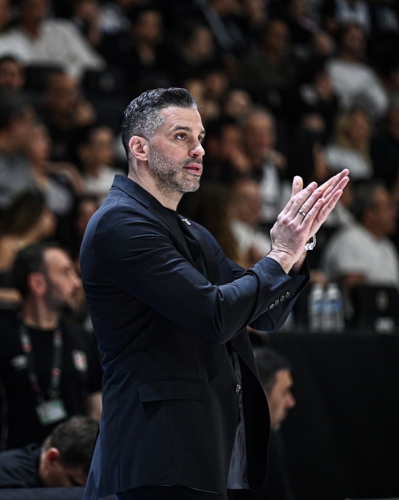 Türkiye Sigorta Basketbol Süper Ligi play-off yarı final serisi ikinci