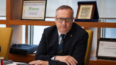 Begen Medya Yönetim Kurulu Başkanı Metin Begen ve Seher Ulutaş,