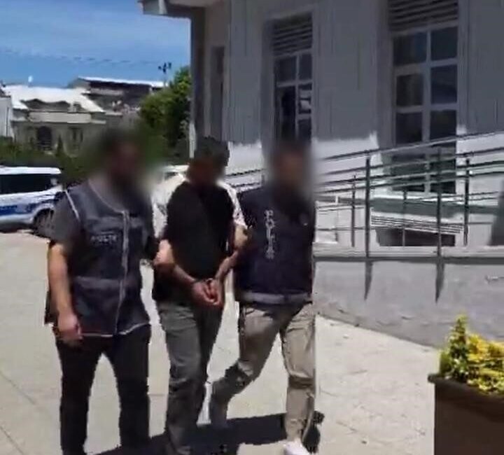 Bursa İl Emniyet Müdürlüğü ekiplerince, hakkında kesinleşmiş hapis cezası bulunan