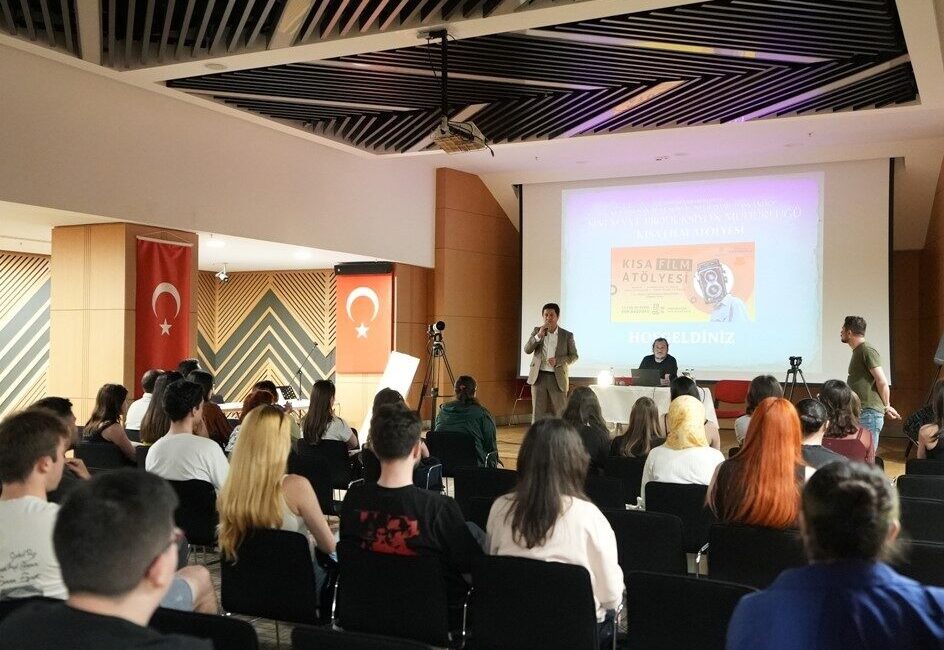 Denizli Büyükşehir Belediyesi, kentteki kültür ve sanat faaliyetlerine bir yenisini