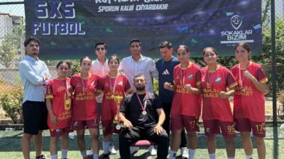 Gençlik ve Spor Bakanlığı tarafından düzenlenen “5×5 Sokaklar Bizim” futbol