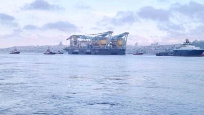 Dünyanın en büyük üçüncü yarı batık vinç gemisi ’Saipem 7000’in