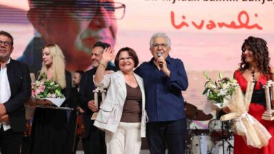 Aydın’ın Didim ilçesinde gerçekleştirilen Didyma 5. Uluslararası Akdeniz Edebiyat Günleri,
