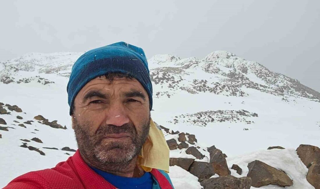 Diyarbakırlı dağcı Mehmet Fatih Aktürk, Türkiye’nin en yüksek üçüncü dağı