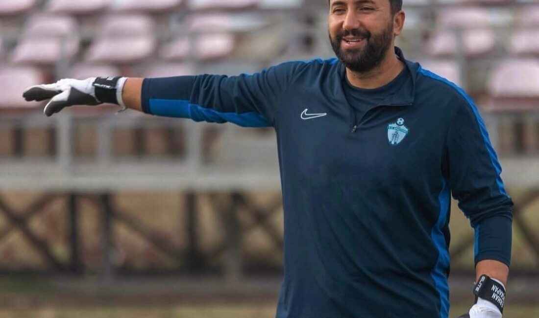 Malta ekibi Santa Lucia FC, kalesini Türk kaleci antrenörü Erhan