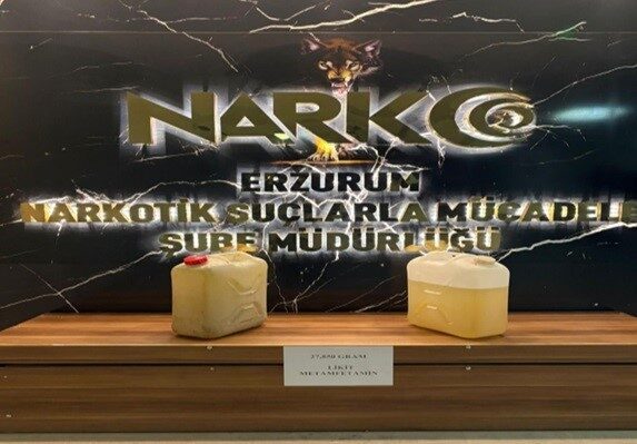 Erzurum’da narkotik polisinin düzenlediği başarılı operasyonda, piyasaya sürülmeye hazır 27