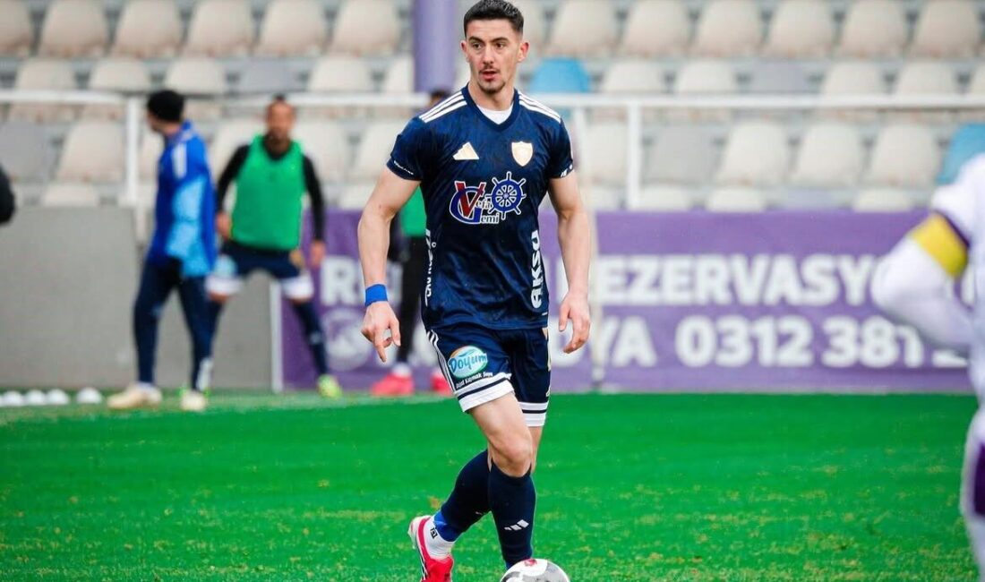 Süper Lig temsilcisi Erzurumspor FK’da yeni sezon öncesi iç transfer