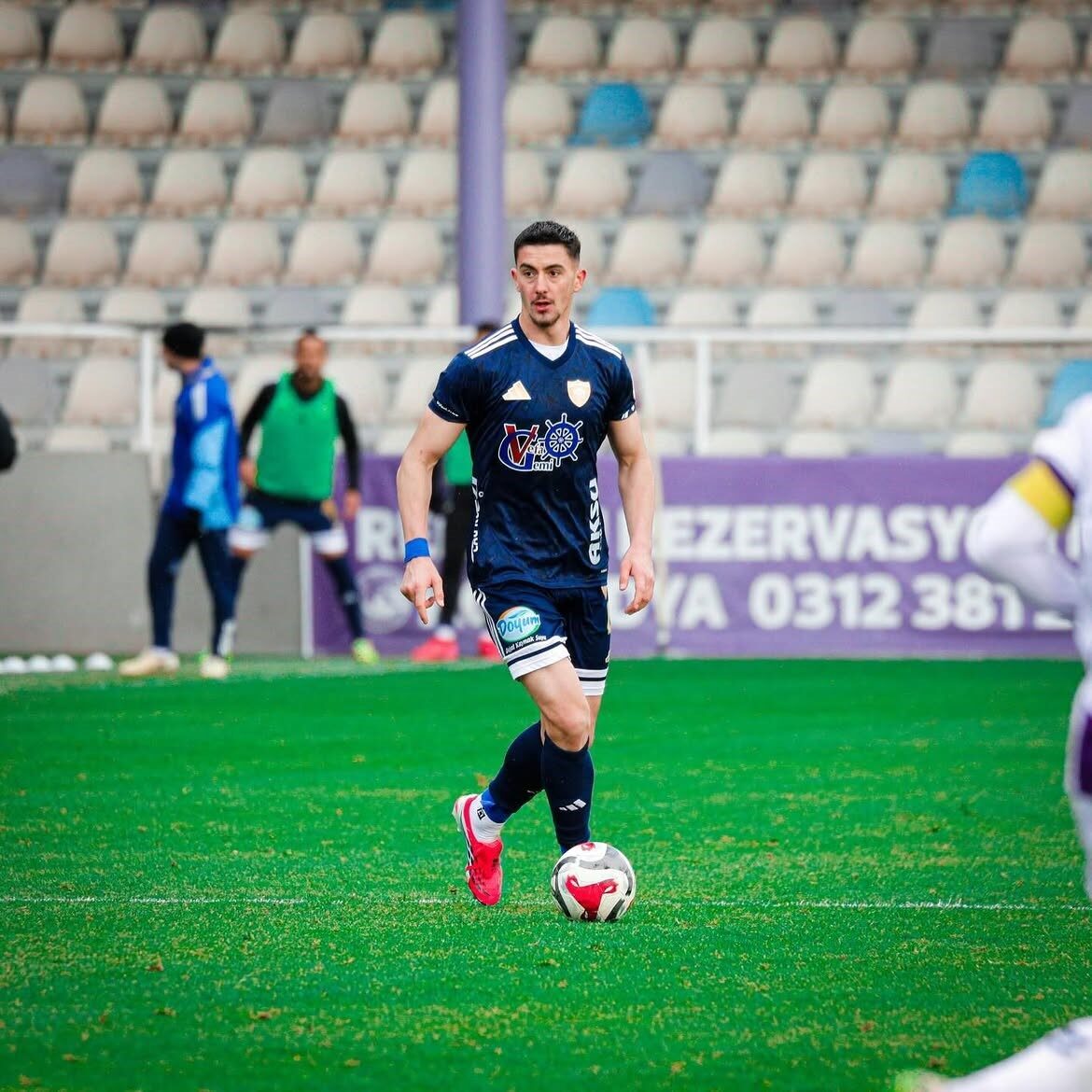 Süper Lig temsilcisi Erzurumspor FK’da yeni sezon öncesi iç transfer