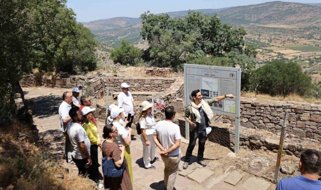 Manisa Büyükşehir Belediyesi’nin iki ayrı komisyonunda görev yapan üyeler, Yunusemre