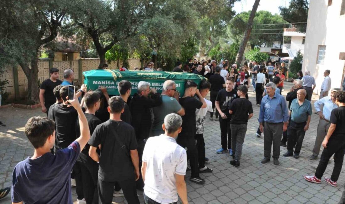 İzmir’in Karşıyaka ilçesinde çıkan bıçaklı kavgada ağır yaralanan ve tedavi