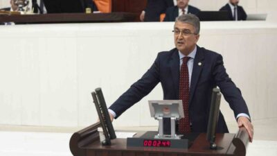 Milliyetçi Hareket Partisi (MHP) Erzurum Milletvekili Prof. Dr. Kamil Aydın,