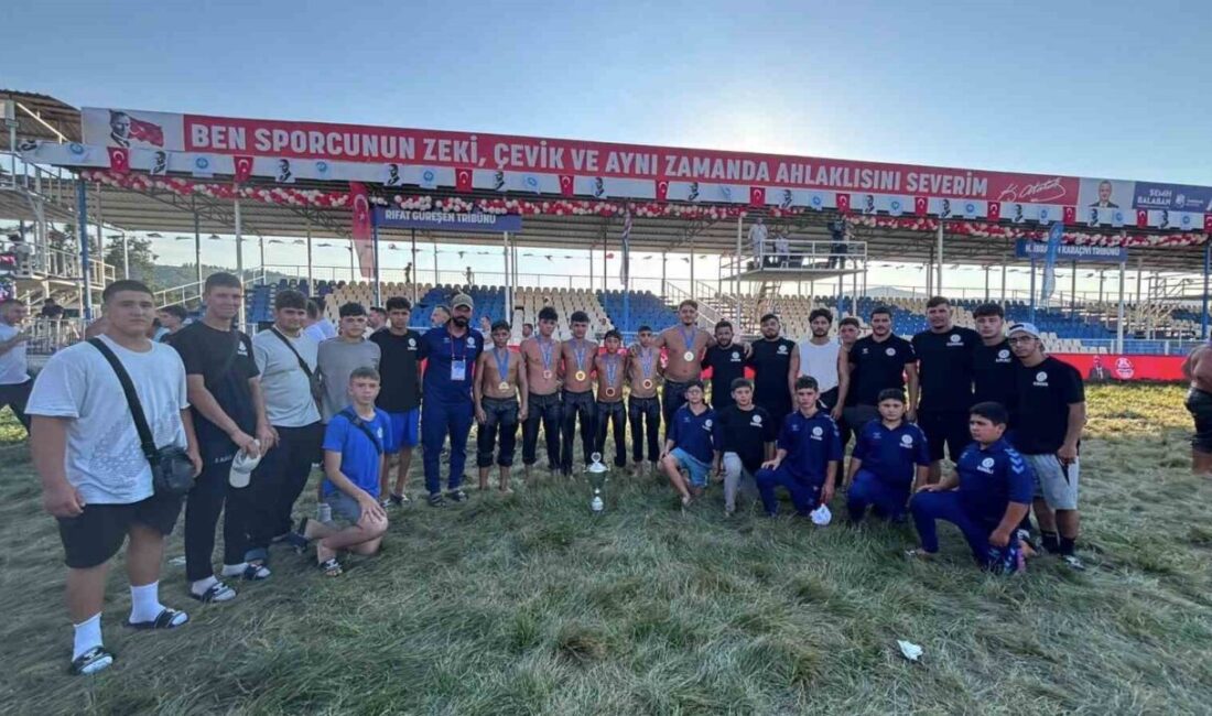 Manisa’da düzenlenen Yağlı Güreş Ligi 3. Etabı Yuntdağı Yağlı Pehlivan