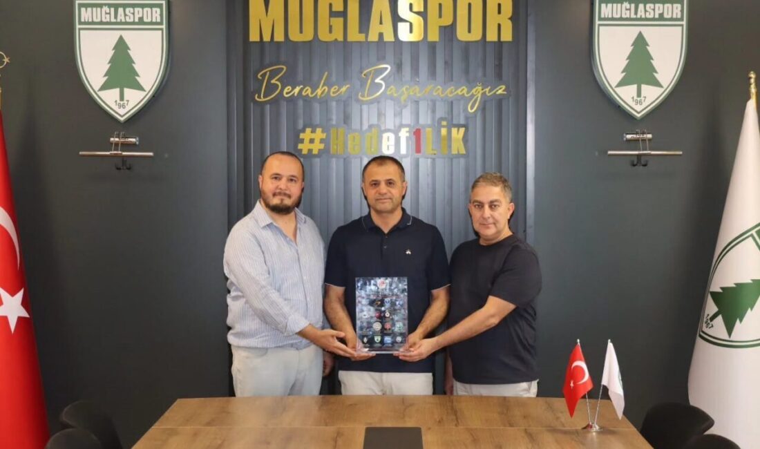 Türkiye Briç Federasyonu tarafından düzenlenen organizasyonda müthiş bir performans sergileyen