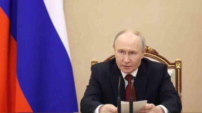 Rusya Devlet Başkanı Vladimir Putin, dizel ihracatını tamamen yasaklamayı değerlendirdiklerini